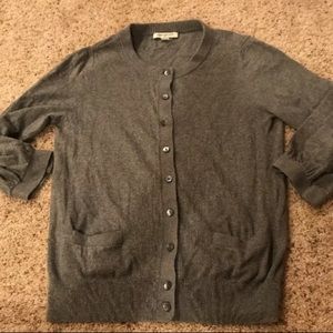 BANANA REPUBLIC M Gray Button Cardigan Sweater